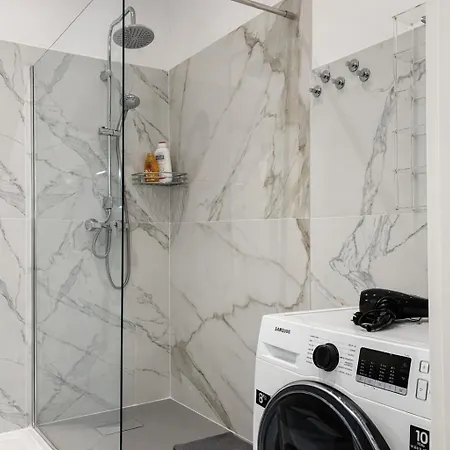 Trilocale Spazioso A 6 Minuti Dal Centro