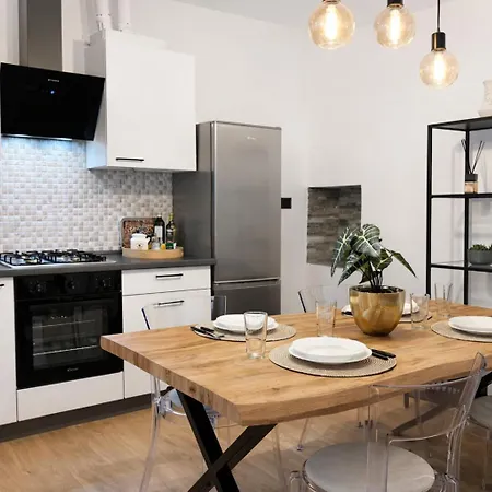 Trilocale Spazioso A 6 Minuti Dal Centro Apartment