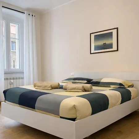 Apartment Trilocale Spazioso A 6 Minuti Dal Centro *