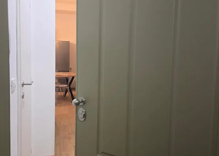 Trilocale Spazioso A 6 Minuti Dal Centro Apartamento