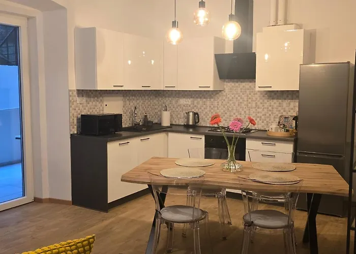 Apartamento Trilocale Spazioso A 6 Minuti Dal Centro